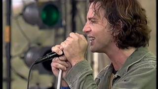 Pearl Jam  Jeremy Pinkpop 2000 [upl. by Auqenet621]