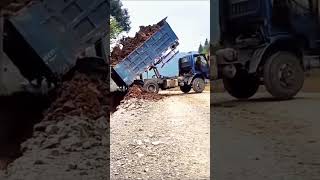 When You dont have Banksman 🤦🏻‍♂️🤔🤦🏻‍♂️🤦🏻‍♂️🤦🏻‍♂️ LEARN Loading Unloading Safety workerfails [upl. by Ime498]