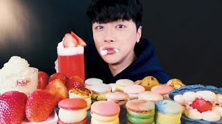 SUB스쿱당 마카롱🍓대왕딸기에 휘핑 생크림 디저트 먹방 MACARONS GIANT STRAWBERRIES WHIPPED CREAM MUKBANG EATING SHOW 리얼사운드 [upl. by Leribag816]