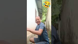 saamp ne pakda to Hans 😂🤕 funny comedy comedyfims YouTube funnycomedyshort viral [upl. by Esorylime]