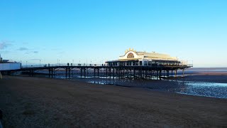 Humberston to Cleethorpes Beach Path Walk 26th December 2022  4K [upl. by Nilrak]