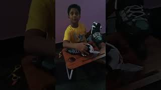 Unboxing my New skating shooe [upl. by Holt]