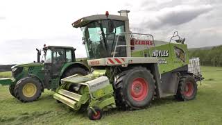 Silage 24 fourth cut all green team in action Claas and John Deere 04102024 [upl. by Cristoforo]