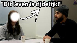 Emotioneel😭 BRITT bekeerd naar de ISLAM  Geïnteresseerd amp bekeerd Afl 1 [upl. by Adnylam]