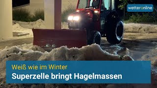 Superzelle bringt Hagelmassen in Oberbayern  Weiß wie im Winter [upl. by Thirion]