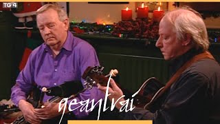 Liam OFlynn amp Arty McGlynn  Tigh Matt Molloy  Geantraí na Nollaig 2009  TG4 [upl. by Arriet]