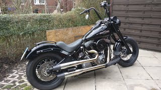 Ölkühler nachrüsten bei Harley Davidson Softail Slim 103 FLS Jagg und Original [upl. by Suinuj93]