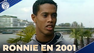 Archive Téléfoot  Ronaldinho sa première interview lors de son arrivée au PSG en 2001 [upl. by Truelove142]