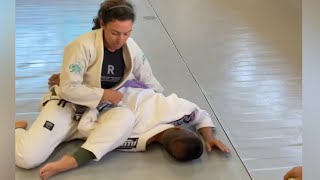 Omoplata from mount BJJ Brazilian Jiu Jitsu [upl. by Knipe]