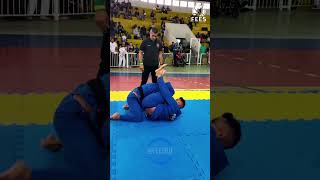 FAIXA PRETA  FINALIZOU NO TRIÂNGULO 🔺️ VOADOR jiujitsu [upl. by Balfour]