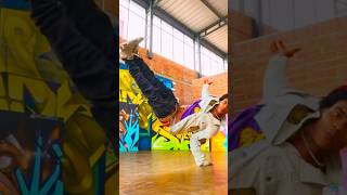 Baile creativo new TENDENCIAS en TikTok el mejor dance chakalito What 😮 dance shorts tiktok [upl. by Filemon]