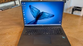 LG gram 17” Intel Evo Platform 13th Gen Intel Core i7 16GB RAM 1TB NVMe SSD 1 YEAR REVIEW [upl. by Bell]