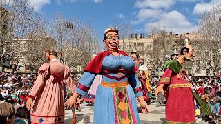 Ball dels Gegants Bojos i Gegants Vells Carnaval de Solsona 2022 [upl. by Nodgnal840]