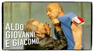 Anplagghed  Il passaggio di mano 1 di 2  Aldo Giovanni e Giacomo [upl. by Cleopatra]