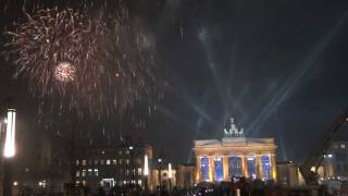 Berlin Silvester Feuerwerk 2011 2012 am Brandenburger Tor Full HD [upl. by Ahsiekar]