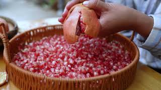 Homemade Pomegranate Wine Guizhou Authentic Style [upl. by Lenora142]