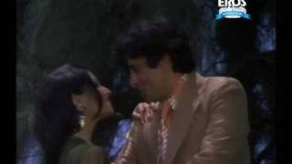 Hum To Jis Raah Pe Jaate Hain Video Song  Anari [upl. by Ylle172]