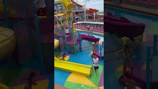 Splash pad overview Utopia of the Seas bahamas [upl. by Akenal]