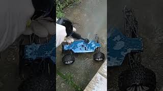 Pressure washing a rc truck lol previous owner rattled canned the chassis [upl. by Ginnifer]