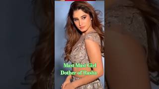 Raveena tandan dother bollywood actres rasha tu chij badi hai mast mast rasha song hit [upl. by Lamrert]