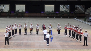 Saumur Festival 2015 Bagad de LannBihoué [upl. by Adnovad]