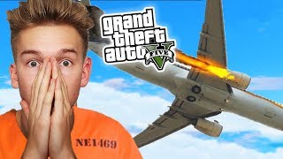 GTA V Więzienie 10  KATASTROFA LOTNICZA 🛬 [upl. by Ahsiket]