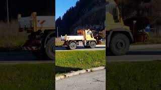 brixleggtyrolUnimog im Kreisverkehr [upl. by Sy177]