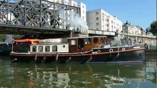 The Steam boat Vulcania in Paris Sept 2012 had her Calliope playing [upl. by Giraud]