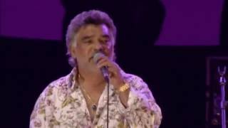 Gipsy Kings  Volare  Official Live Video  HD [upl. by Vandervelde]