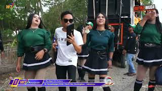 CINTA TERHALANG DOSA  SINGA DANGDUT YANG APIK RAFIKA MUDA  SHOW PARIGI  SUBANG [upl. by Annaet]