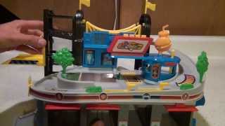 Fast Lane Mini City Playset  Review and Demonstration [upl. by Aihcrop]