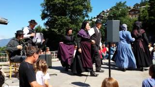 Danse Monfarine Piémontaise Accordeon Valloire Valmeinier Traina Patin Lionel Belluard Arthur [upl. by Sorilda]