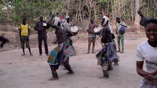 Têkê danse traditionnelle des baatombu [upl. by Vandyke]