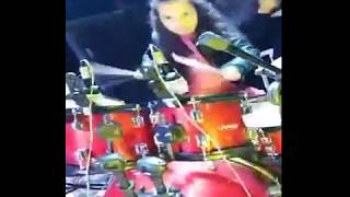 Eduarda Henklein Baterista was live Eduarda Henklein Baterista 1637309109613194 mpeg1video [upl. by Aeriela]