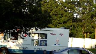 5 Minutes Of Fame For Mister Softee [upl. by Dougherty]