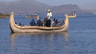 Lac Titicaca au Pérou [upl. by Ivory]