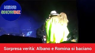 Sorpresa verità Albano e Romina si baciano sul palco a Genova [upl. by Minsk]