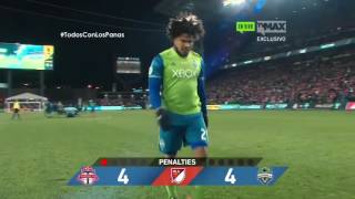 Gol de Penal de Roman Torres Seattle Sounders Campeon MLS CUP 2016 [upl. by Queston]