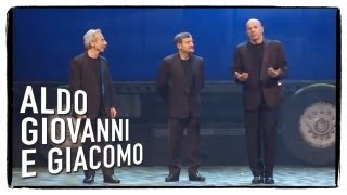 Ammutta Muddìca Live dal Teatro Fraschini  Aldo Giovanni e Giacomo [upl. by Adolphe]