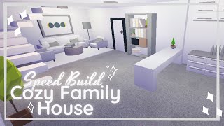 Speed Build Cozy Family House Adopt Me [upl. by Mariande494]