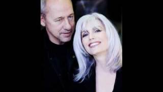 Mark Knopfler amp Emmylou Harris Red dirt girl verona 2006 [upl. by Yeliah]