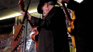 Duane Eddy THE LONELY ONE Live 2010 [upl. by Granniah]