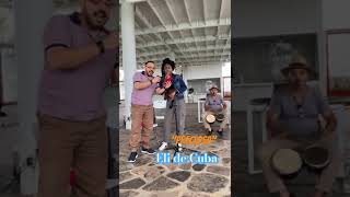 Hermosa Eli de Cuba Cantando conmigo quotPreciosaquot de Descemer Bueno y Eliades Ochoa [upl. by Loggia633]