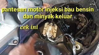 penyebab motor Vario injeksi keluar minyak bau bensin SolusiMotor [upl. by Ayotnom]