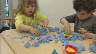 Les enfants déficients visuels ont leur crèche à Toulouse [upl. by Eissak256]