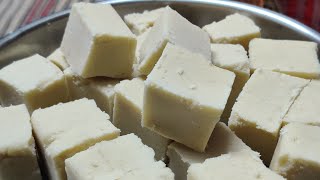 ಬಾಲ್ಯದಲ್ಲಿ ತಿಂದ ಹಾಲ್ ಕೋವ ಮಾಡುವ ವಿಧಾನ  HALKOVA RECIPE  90’s Kids Favourite Sweet  Maida Burfi [upl. by Pump]