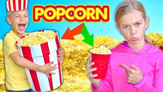 LeaRning PoPcorn Station In My HouSe PopCorn Vending With Canyon And LiZZy [upl. by Yanahs270]