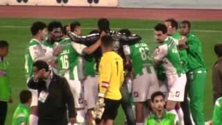 Raja vs Izk 1  0 du 03042012 اللاعبين بعد المبارة لقطة جميلة [upl. by Tonjes]