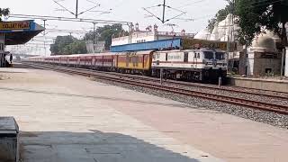 Amrapur Aravali Express Ki Video SOD Station sod indianrailways [upl. by Schapira830]