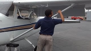 How to Preflight a Cessna 172 HD [upl. by Amrac]